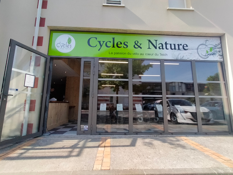 Cycles & Nature - Magasin de vente, de réparation, et location de vélos.